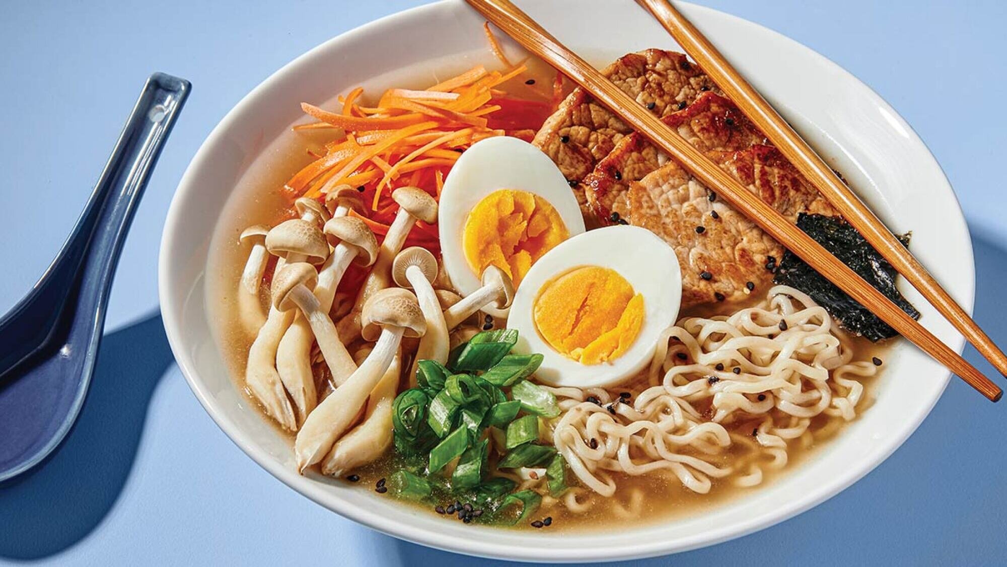 Paso a paso para preparar el ramen con verduras agridulces