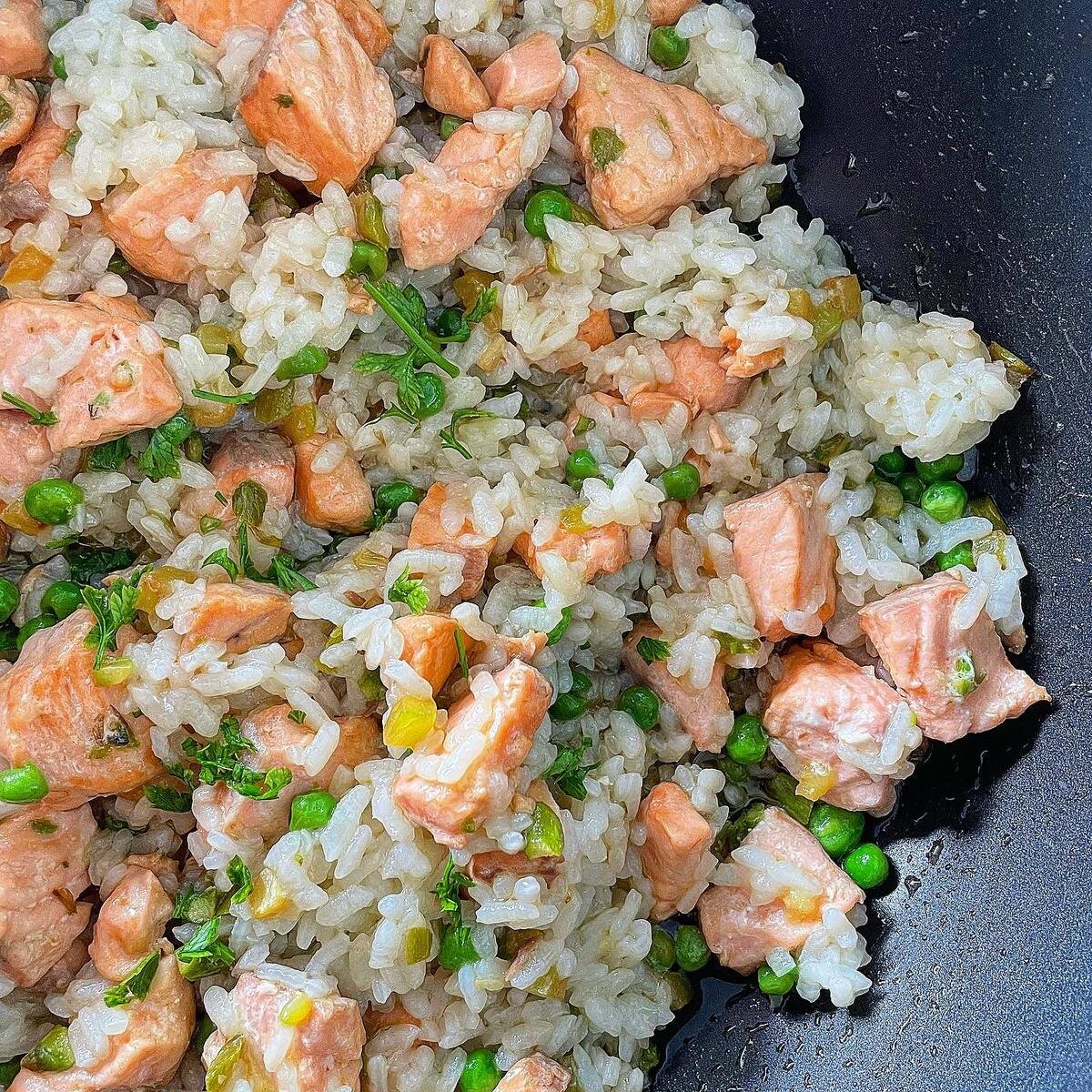 Maridaje perfecto para tu arroz con salmón