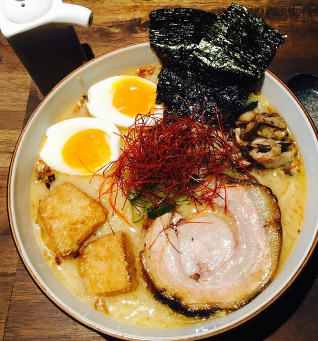 Ejemplos prácticos: Elevando tu Ramen al siguiente nivel